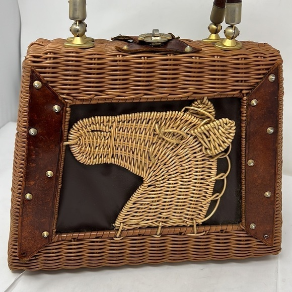 Vintage 1960s Equestrian Novelty Wicker and Leather Structured Handbag - Picture 2 of 16